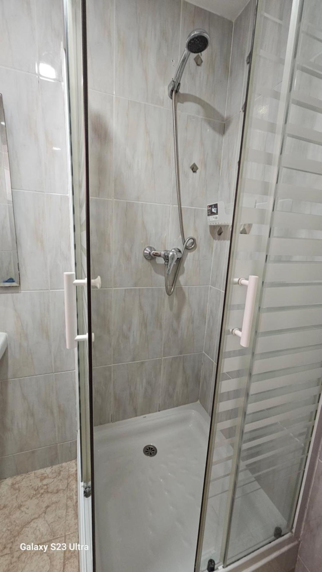 Hostal Sol Celeste Lloret de Mar Esterno foto